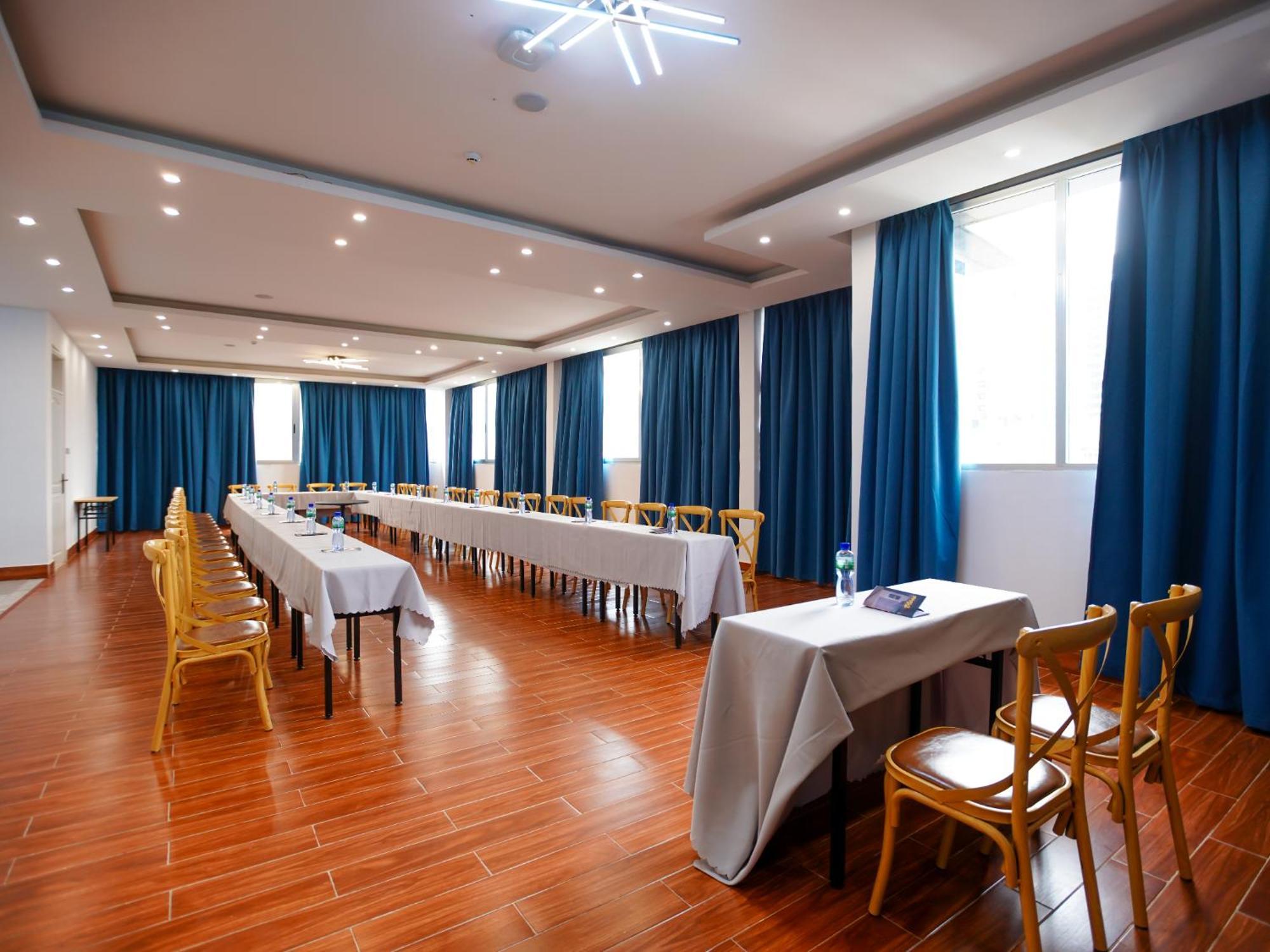 Vibes Hotel And Spa 아디스아바바 외부 사진